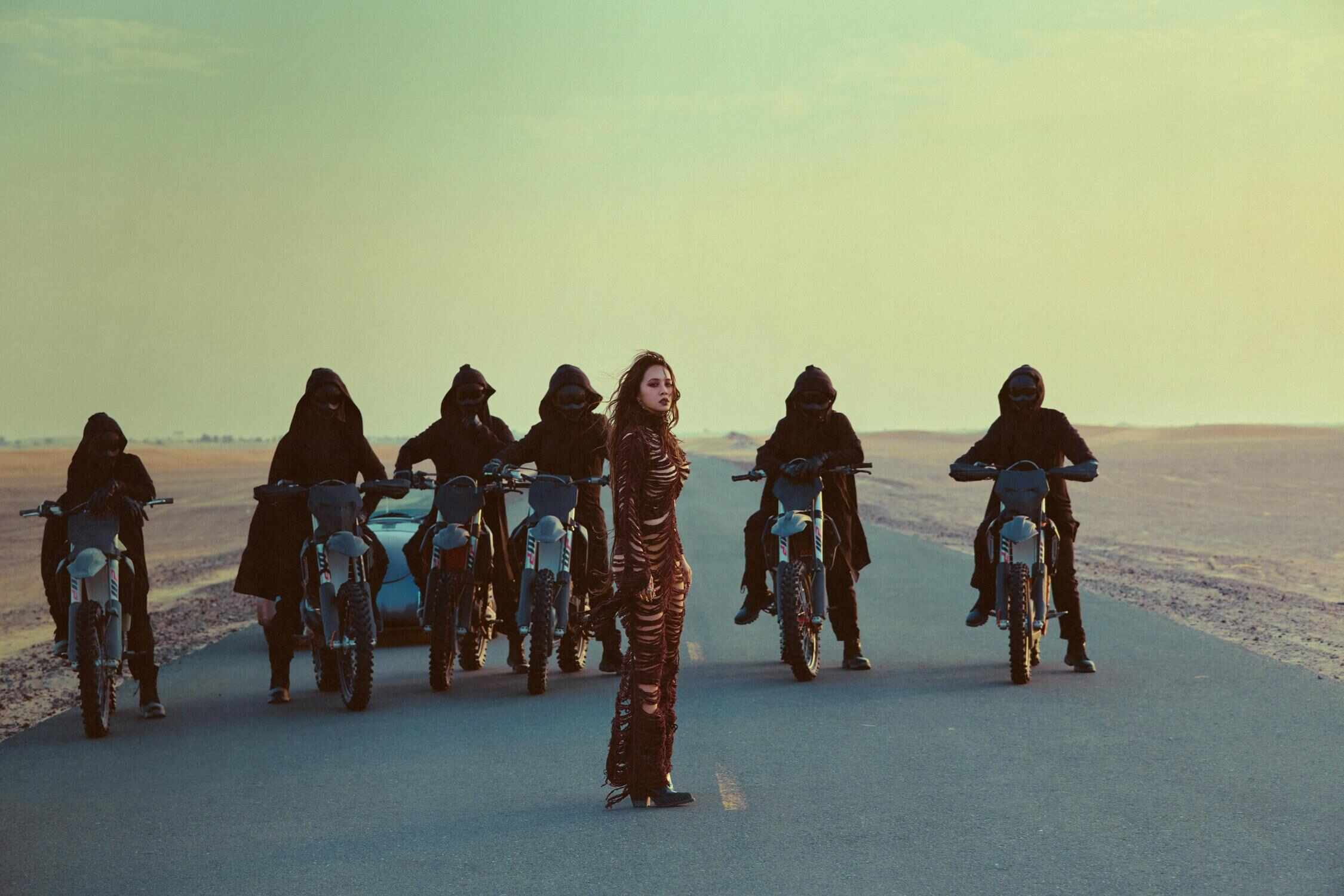  蔡依林新歌MV《Fish Love》告别“消耗式关系”，为《PLEASURE》世界巡演预热